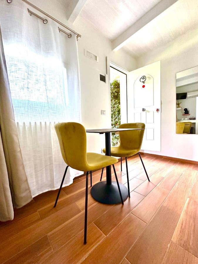 La Casa (Adults Only) Bed & Breakfast Bari Bagian luar foto