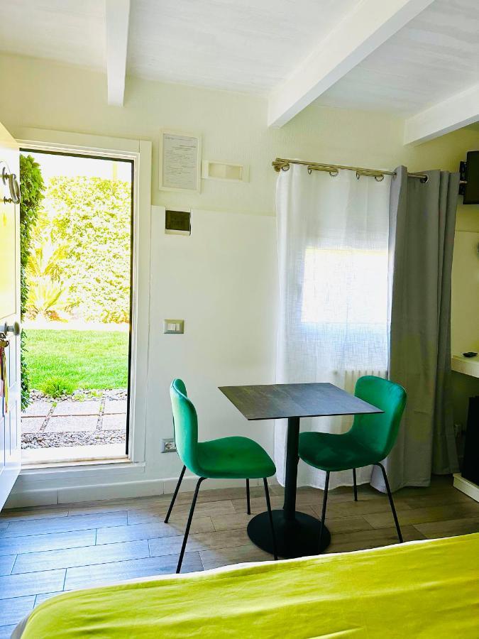 La Casa (Adults Only) Bed & Breakfast Bari Bagian luar foto